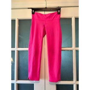LILLY PULITZER HOT PINK LUXLETIC LEGGINS 💖🦩🌺
